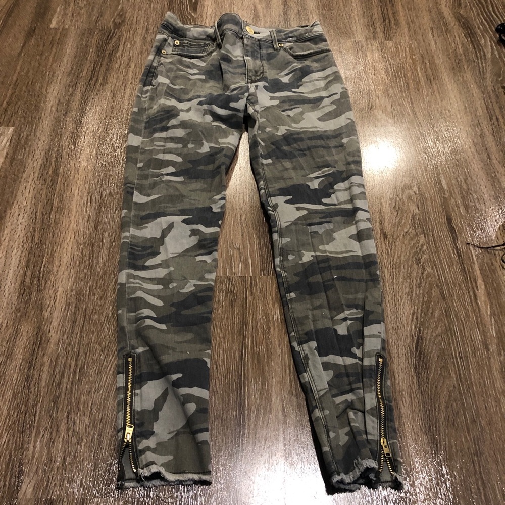 Express Camo Ankle Jeans